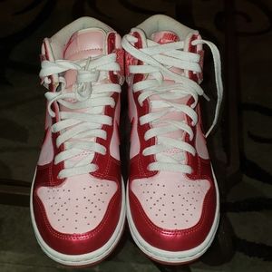 Valentines Day Nike Dunks